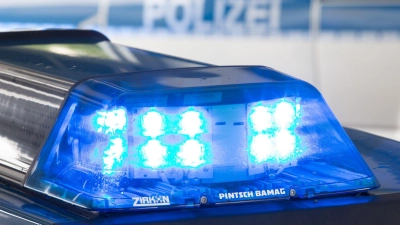 Mit einem Messer wurde ein 30-Jähriger von seinem Stiefsohn verletzt. (Symbolbild) (Foto: Friso Gentsch/dpa)