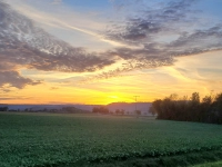 Schöner Sonnenaufgang - gesehen bei Lohr (Foto: Heinz Schopf)