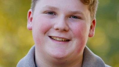 Im Januar hat er die Schule geschmissen, nun setzt Julius Weckauf ganz auf die Schauspielerei. (Foto: Thomas Banneyer/dpa)