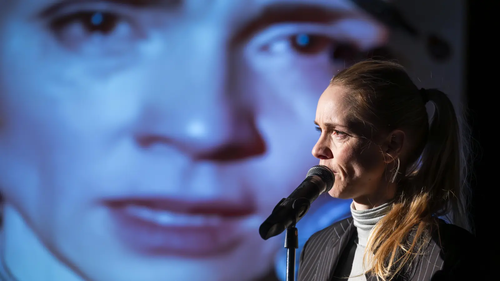 Zeichnet ein starkes Rollenportrait: Sophie Weikert als Tessa Ensler. (Foto: André De Geare)