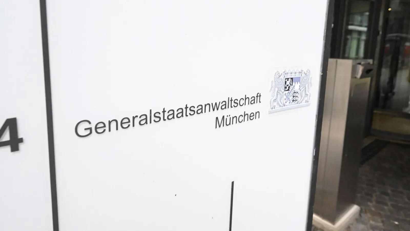 Die Generalstaatsanwaltschaft München hat einen Ukrainer festgenommen, der ein Rüstungsunternehmen ausspionieren wollte (Symbolbild).  (Foto: Felix Hörhager/dpa)