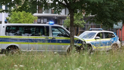 Die Polizei war mit Hunderten Kräften im Einsatz. (Foto: Karl-Josef Hildenbrand/dpa)