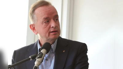 Macht sich Sorgen wegen Donald Trumps „unvergleichlicher Wankelmütigkeit“: Oberbürgermeister Thomas Deffner. (Foto: Martina Kramer)