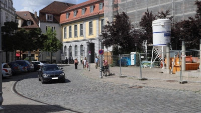 Mit dem Start des Altstadtfestes am Mittwoch soll es am Karl-Burkhardt-Platz hoch hergehen. (Foto: Oliver Herbst)