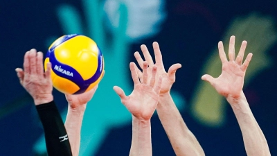 Die bayerischen Volleyball-Bundesligisten Herrsching und Unterhaching fusionieren. (Symbolbild) (Foto: Uwe Anspach/dpa)