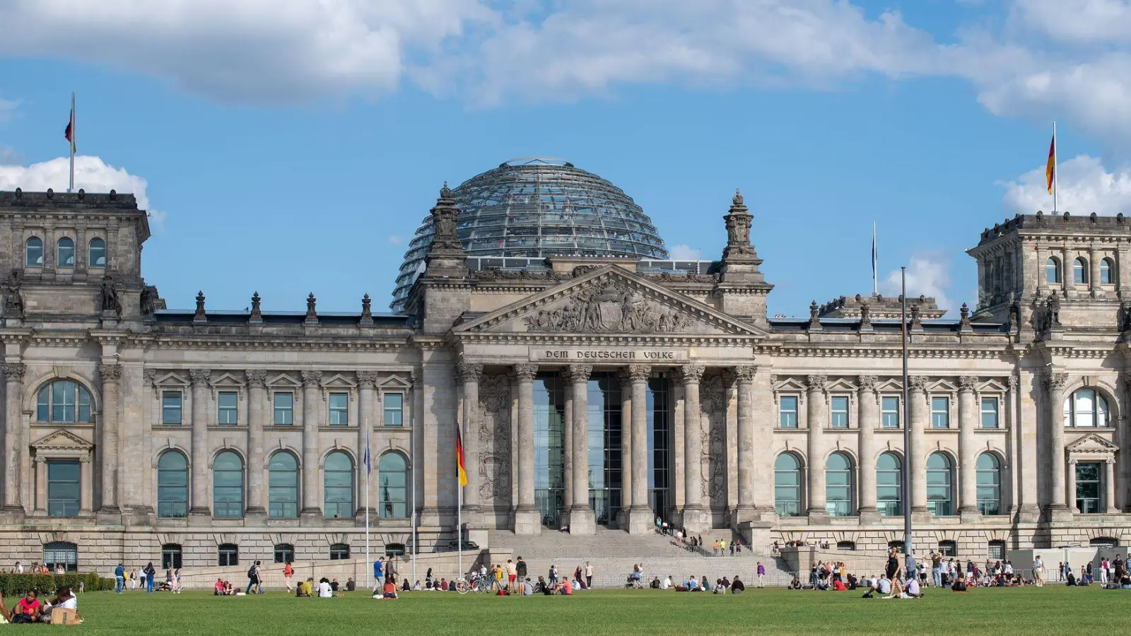 Die Parteien ringen um einen Termin für Neuwahl des Bundestages. (Archivbild) (Foto: Monika Skolimowska/dpa-Zenztralbild/dpa)