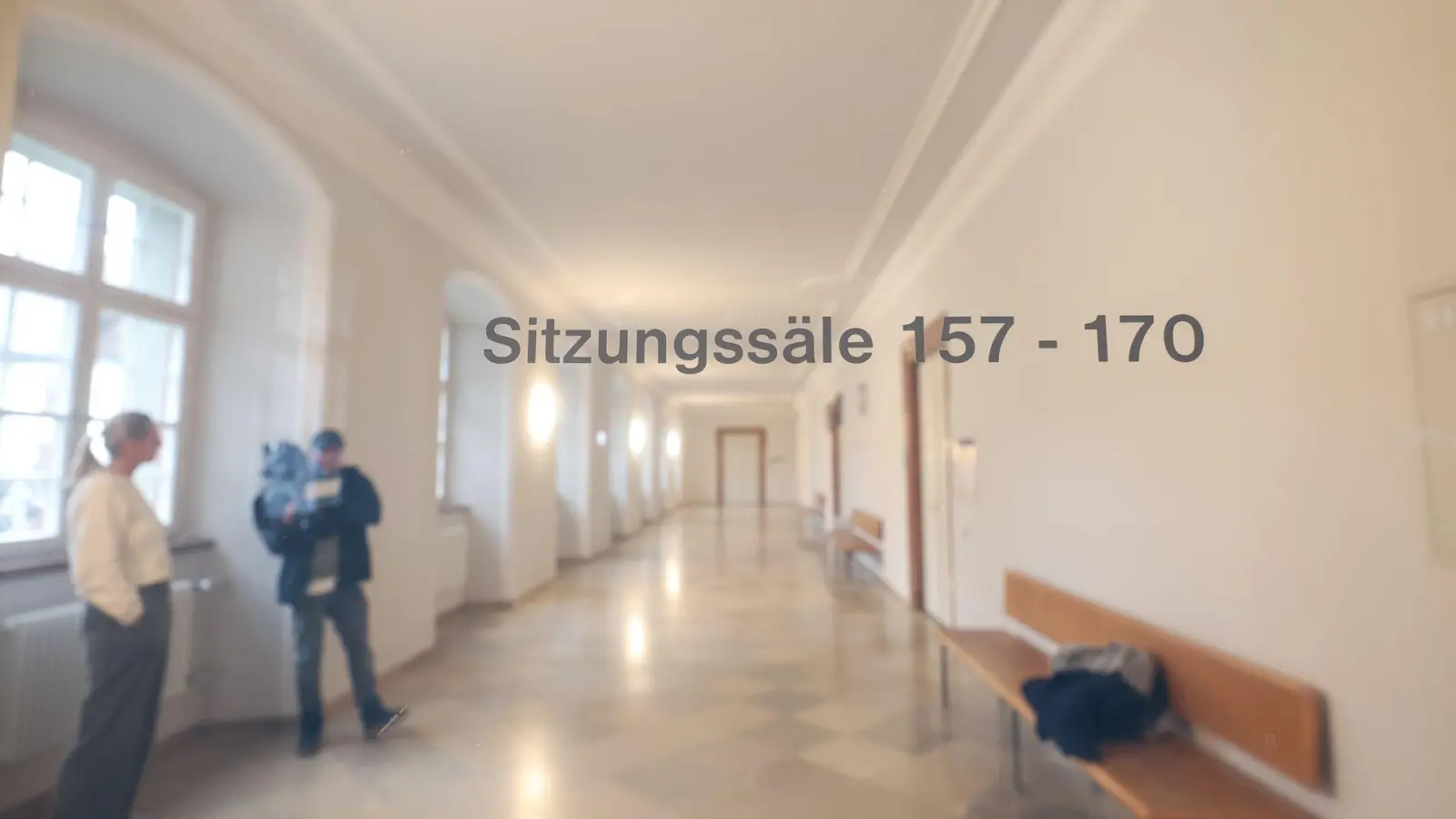 Das Landgericht in Kempten verhandelt gegen einen jungen Autofahrer, der durch Raserei einen Mord begangen haben soll. (Symbolbild) (Foto: Karl-Josef Hildenbrand/dpa)