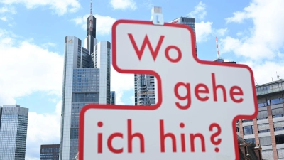 Was hat die Unicredit vor? Der jüngste Schritt der Italiener wirft neue Fragen auf. (Archivbild) (Foto: Arne Dedert/dpa)