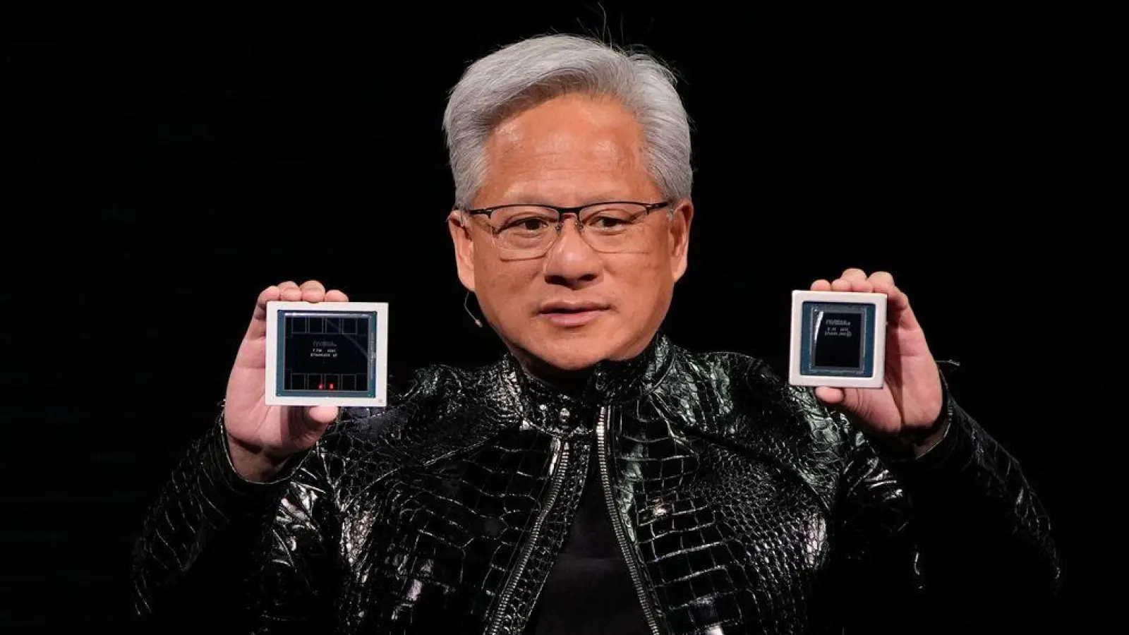 Jensen Huang, Chef von Nvidia: Der Chiphersteller profitiert vom Boom um KI. (Archivbild) (Foto: John Locher/AP/dpa)