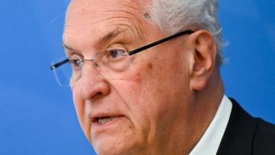 Joachim Herrmann wählt nach dem CSD-Anschlag klare Worte. (Archivbild) (Foto: Sven Hoppe/dpa)
