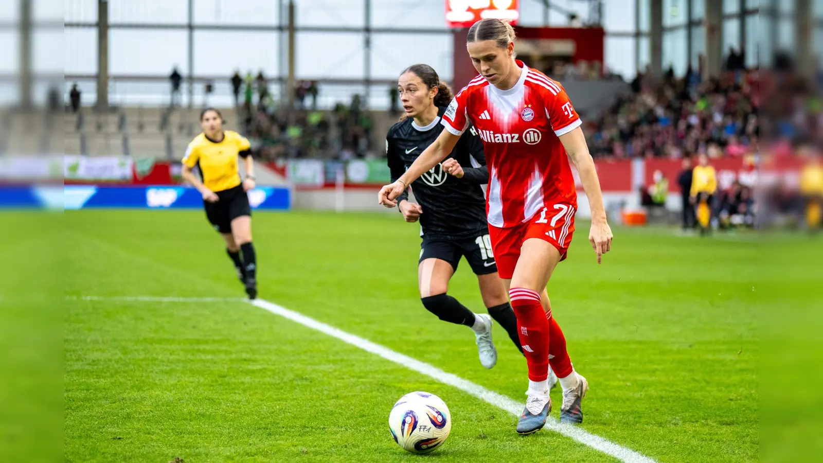 Klara Bühl ist eine Leistungsträgerin des FC Bayern München. (Archivbild) (Foto: Ulrich Gamel/dpa)