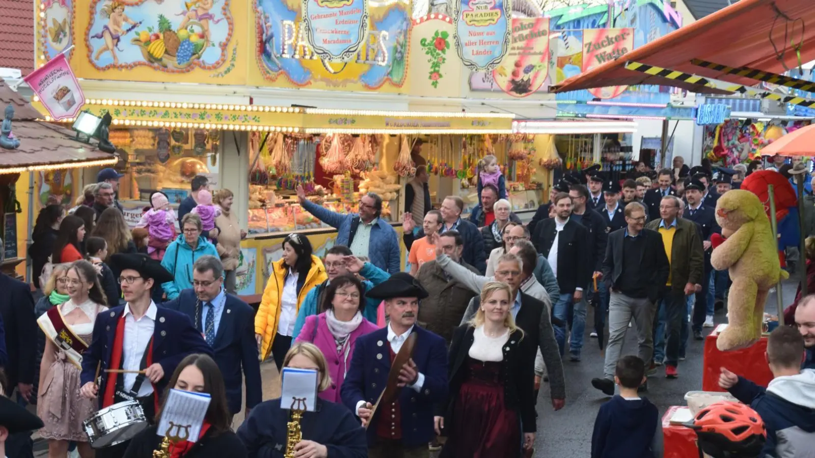 Das Walpurgi-Fest in Uffenheim ist in der ersten Maiwoche 2024 ein echter Publikumsmagnet. (Archivbild: Gerhard Krämer)