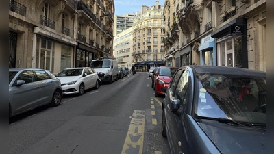 500 weitere Straßen sollen in Paris autofrei werden. (Archivbild) (Foto: Rachel Boßmeyer/dpa)