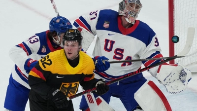 Gegen Weltmeister USA kassierte Deutschland eine abschließende Vorrunden-Niederlage (Foto: Carolyn Kaster/AP/dpa)