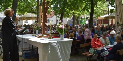 Gottesdienst, Festumzug, Bieranstich und gute Laune: Über eine Woche lang feiern die Neustädterinnen und Neustädter wieder ihre Kirchweih. (Foto: Ute Niephaus )