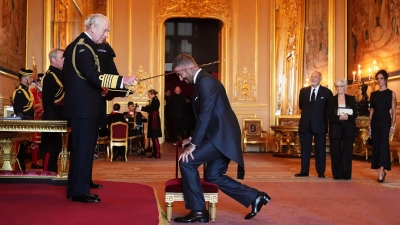 David Beckham wurde zum Ritter geschlagen.  (Foto: Jonathan Brady/PA via AP/dpa)