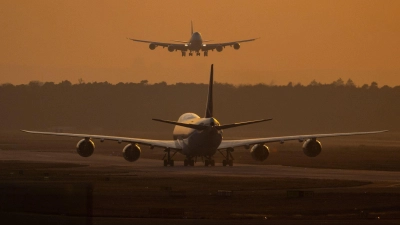 Am Frankfurter Flughafen ist die Wahl zum Betriebsrat abgebrochen worden.  (Foto: Boris Roessler/dpa)