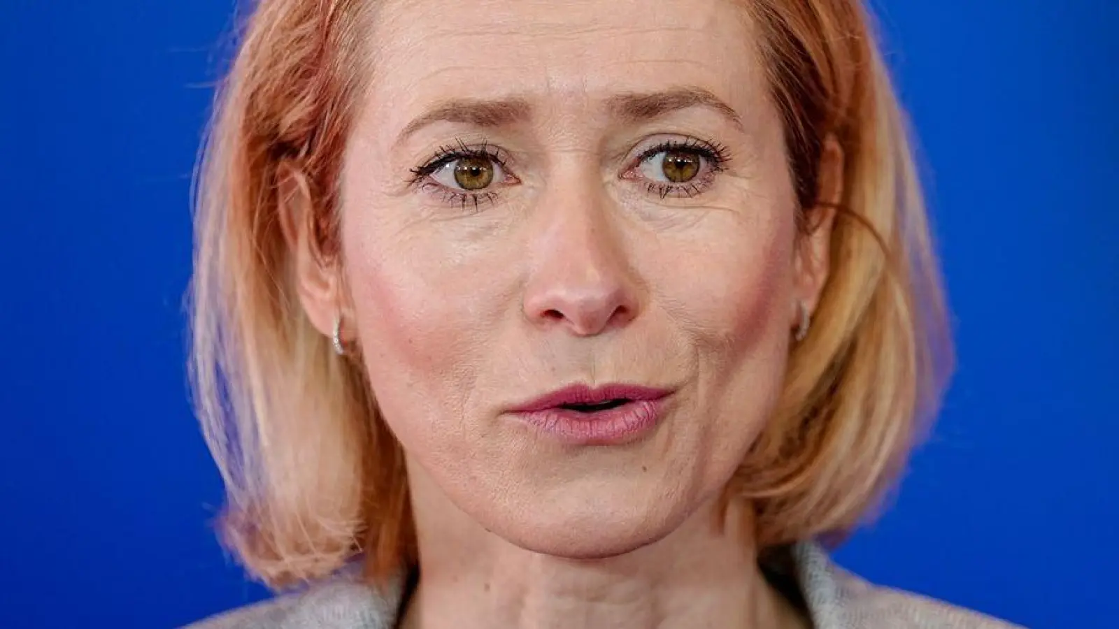 EU-Chefdiplomatin Kaja Kallas will nach der Abwahl Orbans bisherige Tabus bei Russland-Sanktionen infrage stellen. (Foto: Kay Nietfeld/dpa)