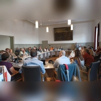 Im bis auf den letzten Platz besetzten Großen Sitzungssaal verabschiedete das Bad Windsheimer Stadtratsgremium einstimmig den erneut schwierigen Haushalt. (Foto: Alexander Rausch)