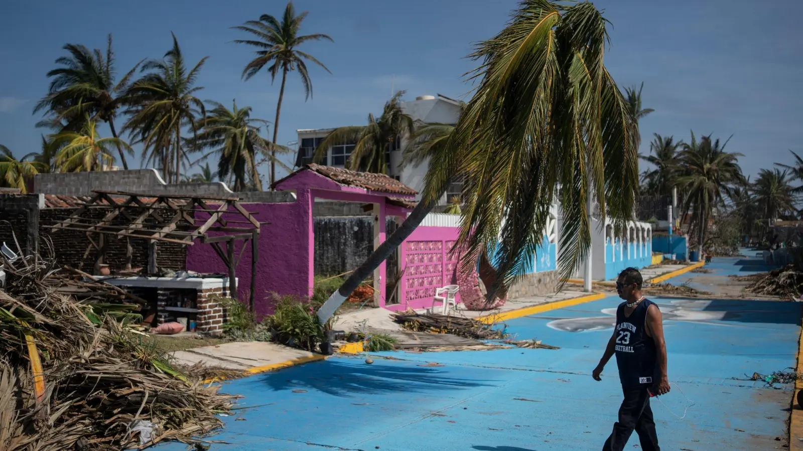 Schäden in Acapulco nach dem Hurrikan „Otis“. (Foto: Felix Marquez/AP)