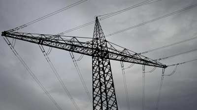 Die Einsatzkräfte sahen sich einem fiktiven Blackout in Nürnberg ausgesetzt. (Symbolbild) (Foto: Michael Brandt/dpa)