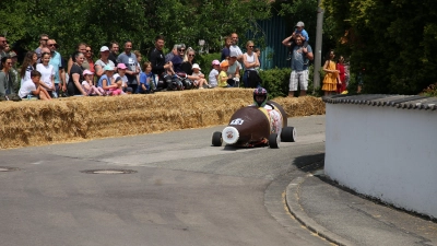 Die Zuschauer dürfen sich auf selbstgebaute Seifenkisten und ein lustiges Miteinander freuen. (Foto: Alexander Biernoth)