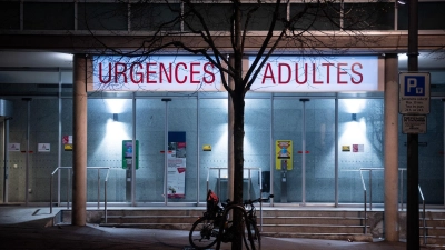 Dutzende Brandverletzte werden noch in Kliniken behandelt. (Archivbild) (Foto: Adrien Perritaz/KEYSTONE/dpa)