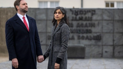 US-Vizepräsident Vance und seine Frau besuchen das KZ Dachau. (Foto: Peter Kneffel/dpa)