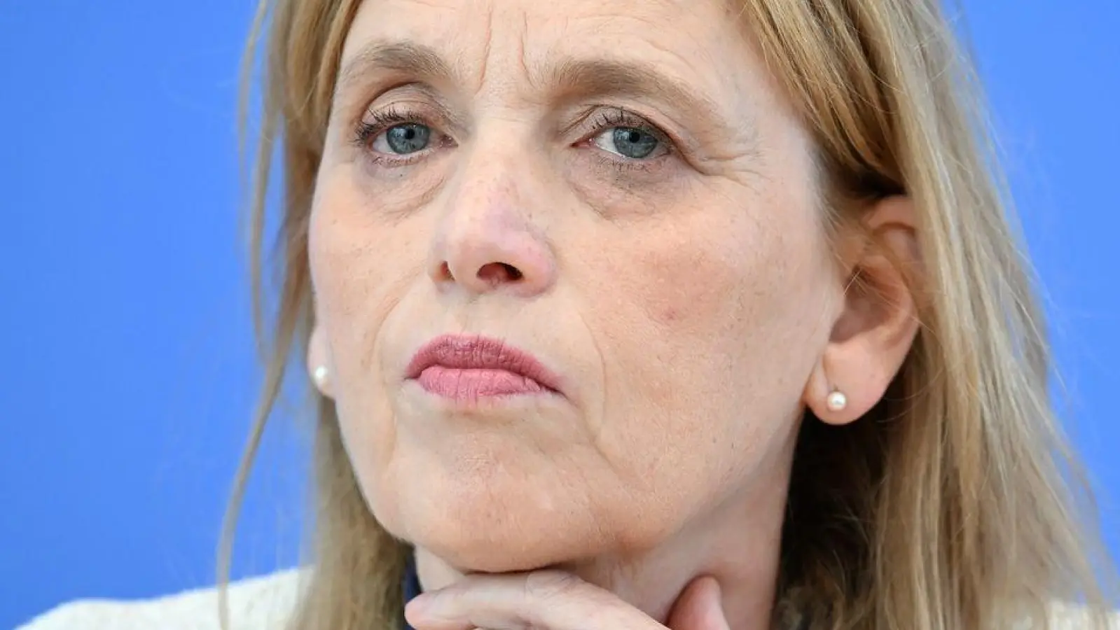 Familienministerin Karin Prien (CDU) verteidigt Kürzungspläne beim Unterhaltsvorschuss. (Archivbild) (Foto: Soeren Stache/dpa)