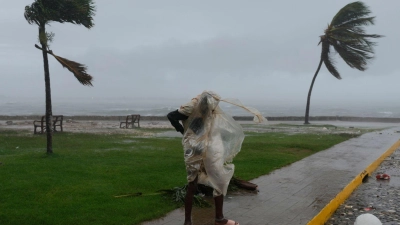 „Melissa“ dürfte mit extremer Wucht auf Jamaika treffen.   (Foto: Matias Delacroix/AP/dpa)