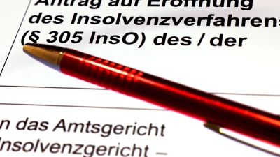 Die Zahl der insolventen Unternehmen mit einem Jahresumsatz von mindestens 50 Millionen Euro steigt einer Untersuchung zufolge weiter. (Symbolbild) (Foto: Oliver Berg/dpa)