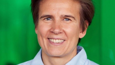 Wickström erhält die Auszeichnung für ihre Entdeckung von verblüffenden Reaktionen der Zellen (Handout). (Foto: Marcus Gloger/Körber-Stiftung/dpa)