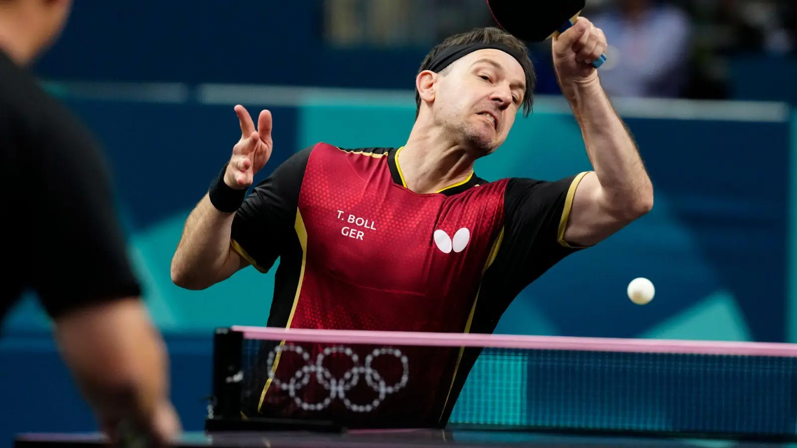 Timo Boll startet erfolgreich in seine letzten Olympischen Spiele. (Foto: Petros Giannakouris/AP)