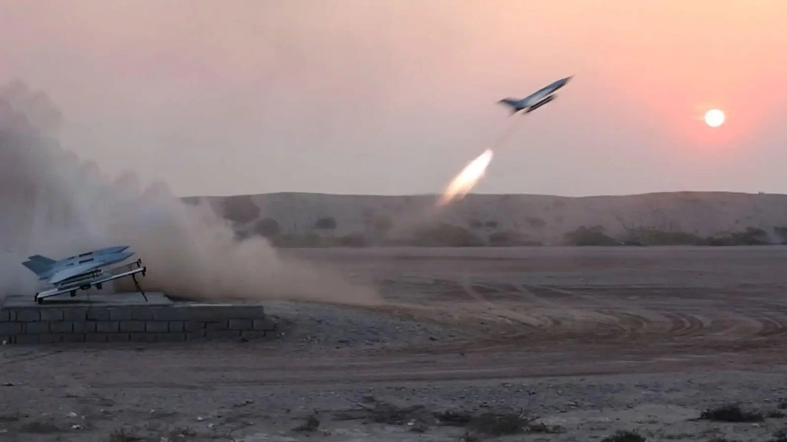 Iran teilt mit, ein US-Flugzeugträger sei angegriffen worden. (Archivbild) (Foto: Sepahnews/ZUMA Press Wire/dpa)