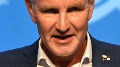 Thüringens AfD mit Björn Höcke an der Spitze gilt als besonders radikal. (Archivbild) (Foto: Katharina Kausche/dpa)