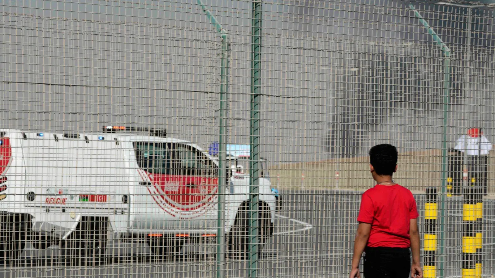 Der Pilot kam nach offiziellen Angaben bei dem Unglück ums Leben. (Foto: Jon Gambrell/AP/dpa)