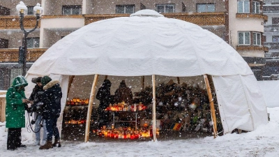 Die Gemeinde Crans-Montana greift jetzt bei Brandschutzmängeln durch. (Archivbild) (Foto: Philipp von Ditfurth/dpa)