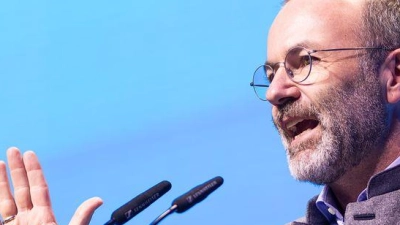 „Die Brandmauer steht. Wir wissen, wer unsere Feinde sind“, sagte Manfred Weber noch vor kurzem mit Blick auf die AfD in einem Interview. (Archivbild) (Foto: Philipp von Ditfurth/dpa)