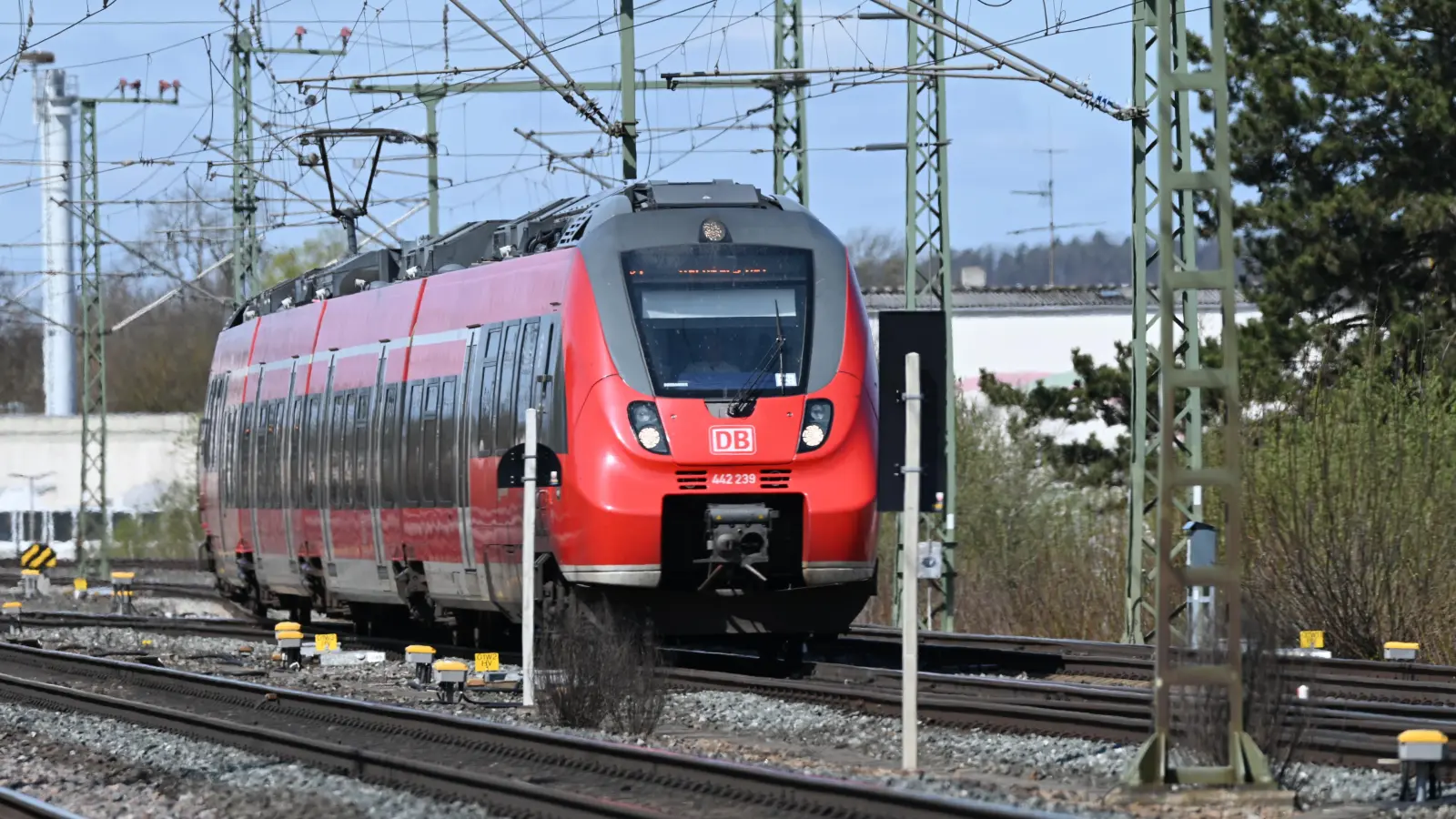 Die S4 verkehrt bis Juli zwischen Ansbach und Nürnberg nur eingeschränkt. (Foto: Manfred Blendinger)