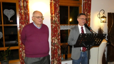Die Forscher und Wissenschaftler Professor Dr. Markus Hirte (rechts) und Dr. Karl-Heinz Schneider haben tief in den Archiven gegraben und Interessantes zum Bauernkrieg gefunden. (Foto: Karl-Heinz Gisbertz)