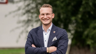 Freut sich über das Wahlergebnis: Aurachs Bürgermeister Simon Göttfert. (Foto: Gemeinde Aurach)