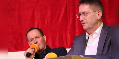 CSU-Parteifreunde: Dinkelsbühls Oberbürgermeister Dr. Christoph Hammer und Landrat Dr. Jürgen Ludwig stehen für einen komplett konträren Politikstil und geraten deshalb immer wieder aneinander. (Foto: Gudrun Bayer)