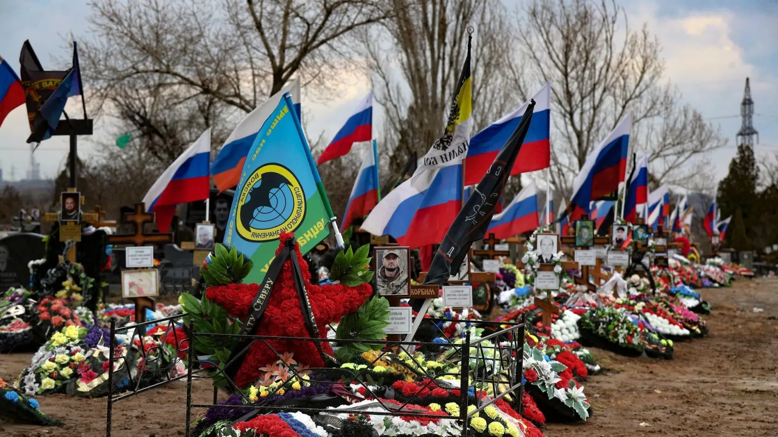 Die Nato geht davon aus, dass Russland in seinem Krieg gegen die Ukraine erhebliche Verluste zu verkraften hat. (Foto: Uncredited/AP/dpa)