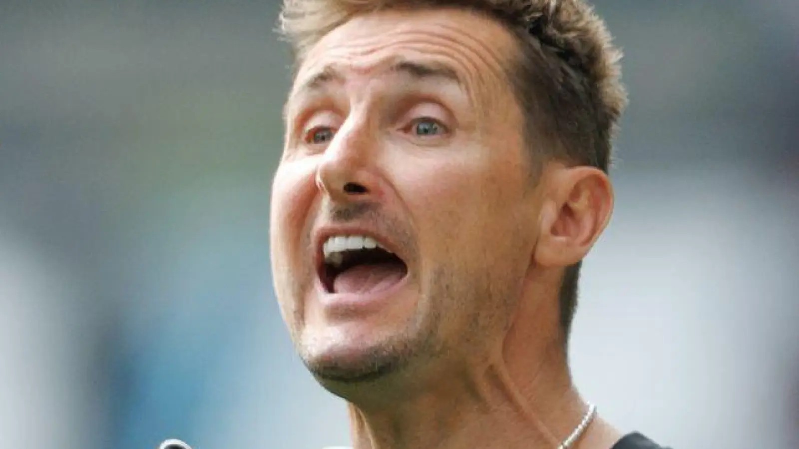 Miroslav Klose und der 1. FC Nürnberg gastieren in Fürth. (Archivbild) (Foto: Friso Gentsch/dpa)