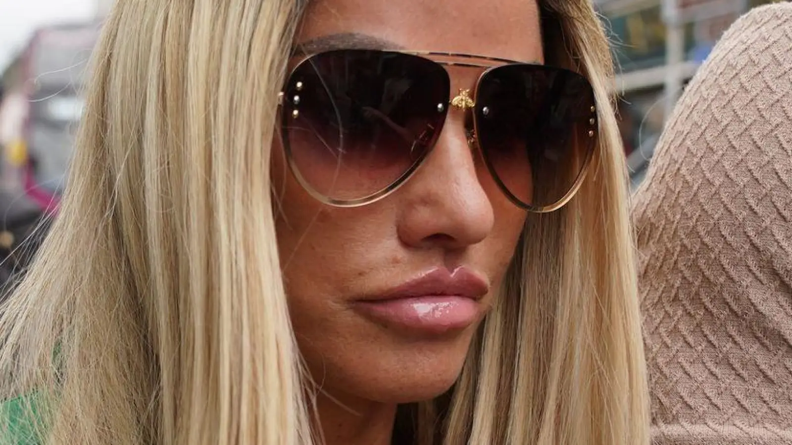 Ex-Model Katie Price hier im südenglischen Lewes im Jahr 2022.  (Foto: Gareth Fuller/PA Wire/dpa)