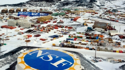 Im antarktischen Winter ist eine Rettung für kranke Forscher extrem schwierig. (Foto: Uncredited/U.S. National Science Foundation/AP/dpa)