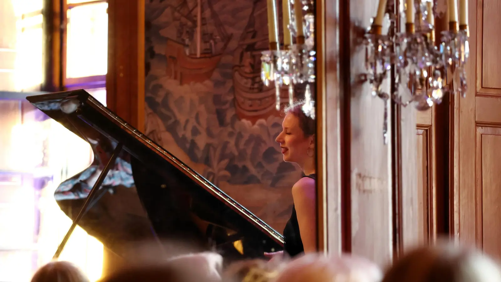 Eröffnete das neunte Listz-Festival auf Schloss Schillingsfürst: die Pianistin Katharina Hack (Foto: Thomas Wirth)