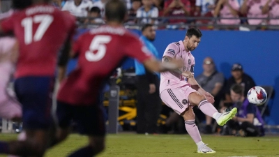 Lionel Messi traf per Freistoß für Inter Miami. (Foto: LM Otero/AP/dpa)