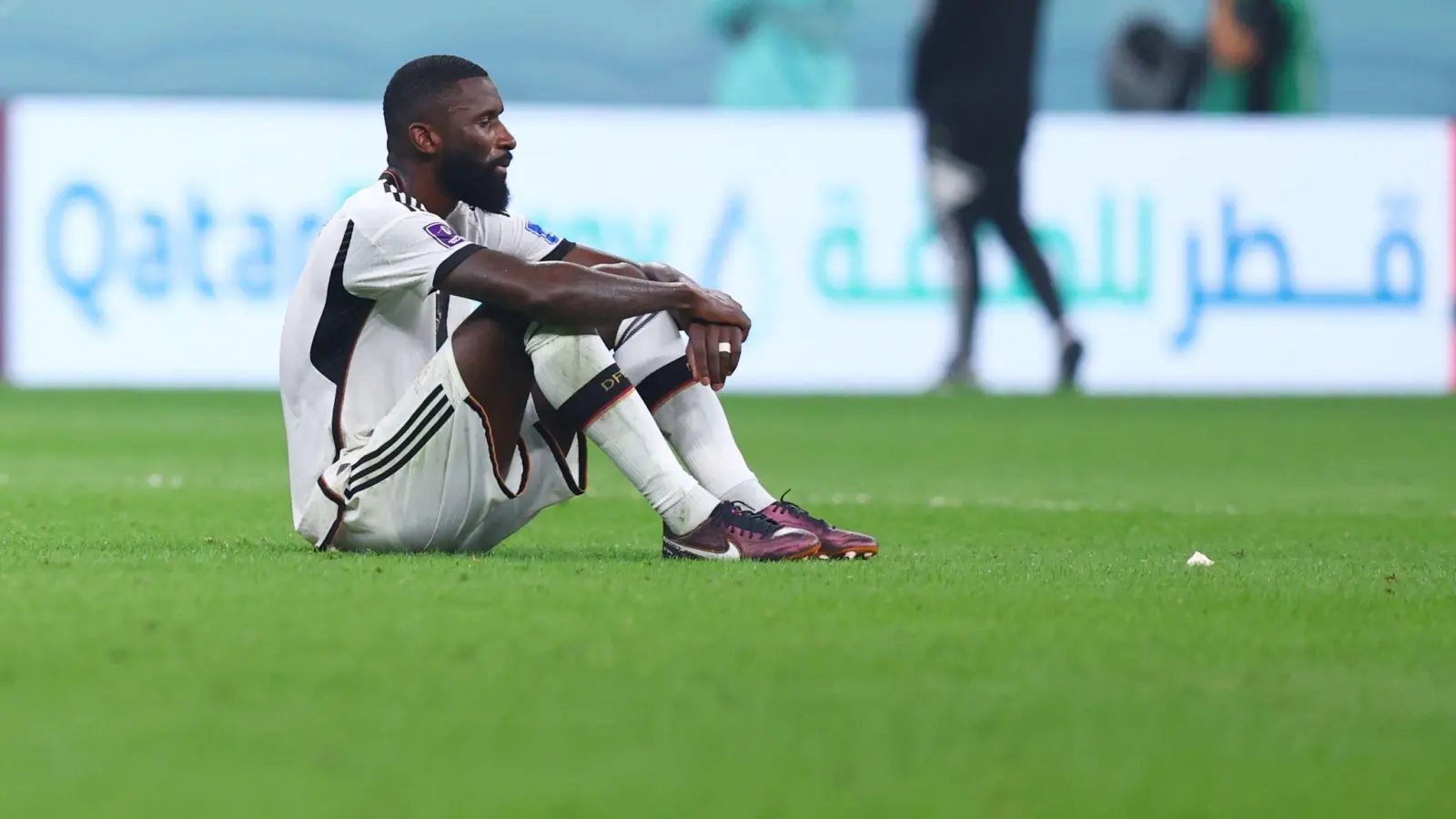 Abwehrspieler Antonio Rüdiger sparte nicht mit Selbstkritik. (Foto: Tom Weller/dpa)