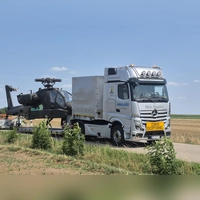Der Hubschrauber wurde am Sonntag abtransportiert. (Foto: Andreas Holzschuh)